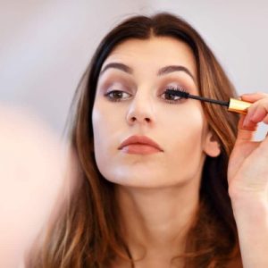 5 High End And Affordable Waterproof Mascara