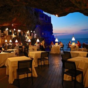 Restaurants And Hotels In Italy, Can't Find Staff