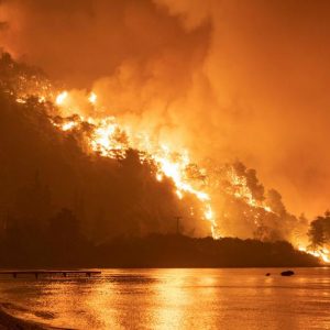 UN urges immediate climate action to cool 'season of fire and floods' worldwide
