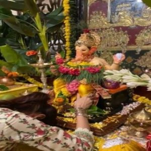 Shilpa Shetty Kundra Bids Farewell To Lord Ganesha With Her Kids