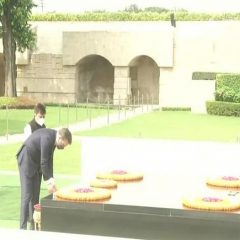 Serbian Foreign Minister pays tribute to Mahatma Gandhi at Raj Ghat