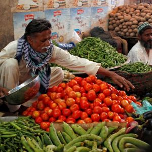 Pakistan finance ministry warns of higher inflation