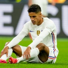 Manchester United defender Raphael Varane out for 'few weeks' with injury