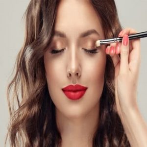 Tips To Ace Navratri Makeup Look