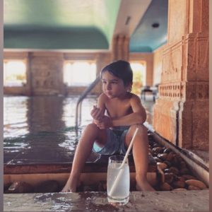 Kareena Kapoor Khan Shares Taimur's Picture 'Chilling By The Pool'
