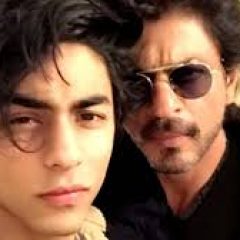 Shah Rukh Khan reaches Arthur Road Jail to meet son Aryan Khan