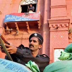 Pakistan: Lahore police on high alert as TLP stages protest for its chief's release