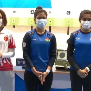 Manu Bhaker clinches gold, Esha Singh bags silver in ISSF junior world championships