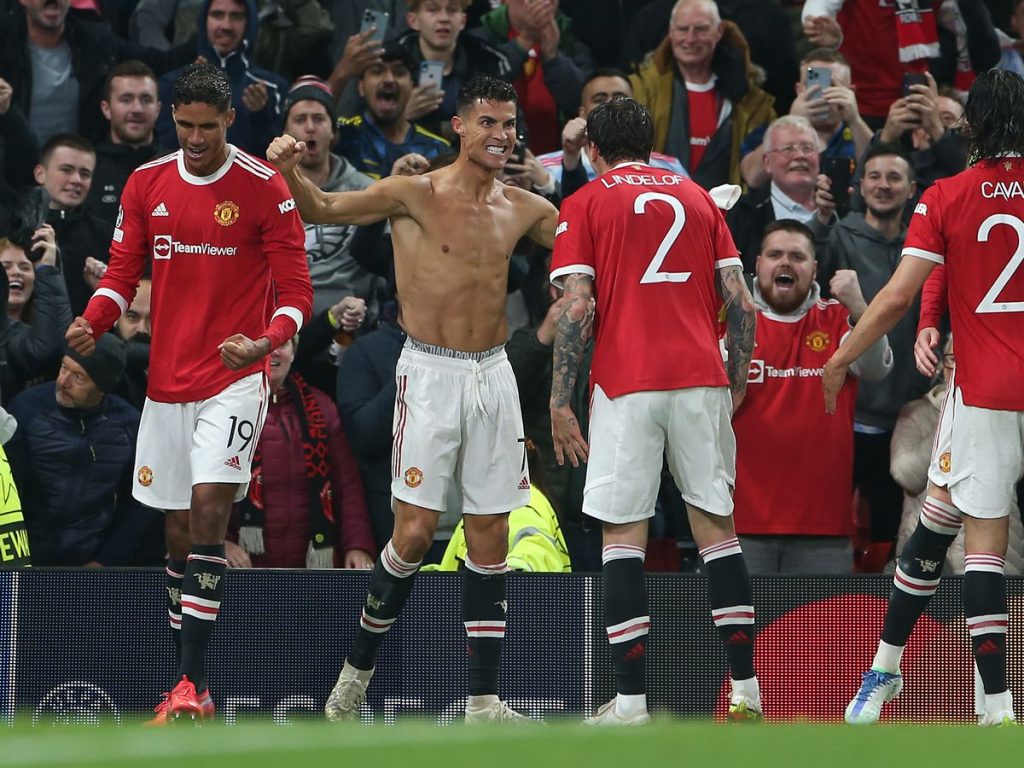 Manchester United celebrating