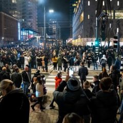 20 arrested, 7 injured at COVID-19 protests in Netherlands