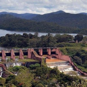 TN Minister inspects Mullaperiyar Dam following Kerala's concerns about its safety