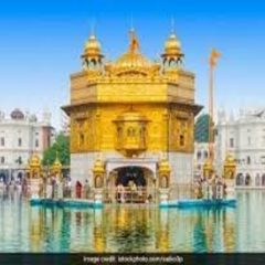 Devotees throng Golden Temple on Guru Nanak Jayanti