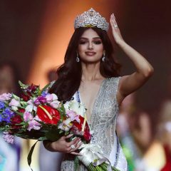 Harnaaz Sandhu After Becoming Miss Universe 2021, Says 'Chak De Phatte India'