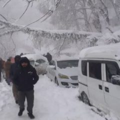 Death toll in Pakistan's Murree snowfall surges to 23, thousands of stranded tourists evacuated