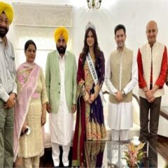 Miss Universe Harnaaz Kaur Sandhu Meets Punjab CM Bhagwant Mann