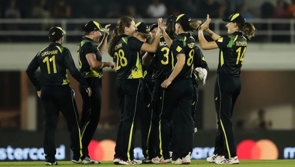 Comprehensive Australian Women's team defeat India by 54 runs in 5th T20I, win series 4-1