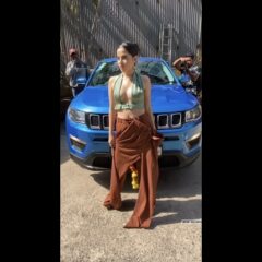 Urfi Javed Flaunts Her New Look As She Steps Out Wearing Two Pants: Video