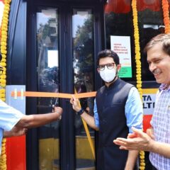 Aaditya Thackeray Inaugurates Mumbai's First Completely Digital Bus