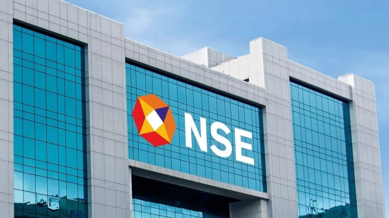 Nifty and Sensex rise for second straight day as metal and banking shares shine