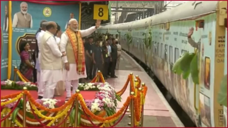 PM Narendra Modi unveils Vande Bharat Express and Bharat Gaurav Kashi Darshan Train in Bengaluru