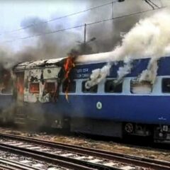 Agnipath Protests : Train services disrupted across India, many Trains cancelled