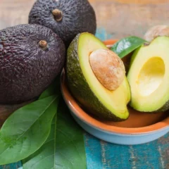 Study Finds Avocados Help Lower Cholesterol Levels