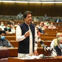 Pakistan: Will no-confidence motion against Imran Khan succeed?