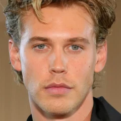 'Saturday Night Live': Austin Butler Pays Emotional Tribute To His Late Mom