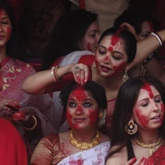 Significance Of 'Sindoor Khela' & How Women Celebrate It In West Bengal