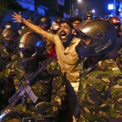 Sri Lanka: 1 dead, 20 injured in clash between protesters, police