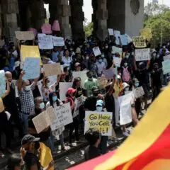 Sri Lanka: Protesters seek resignation of President Gotabaya Rajapaksa amid crisis